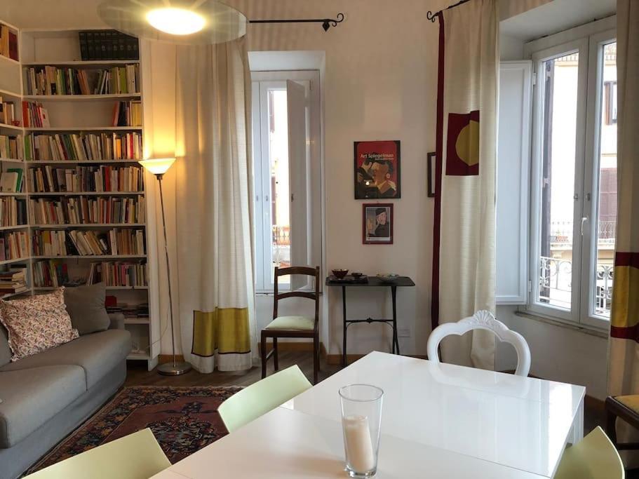 Large Apartment In Rome City Center ภายนอก รูปภาพ